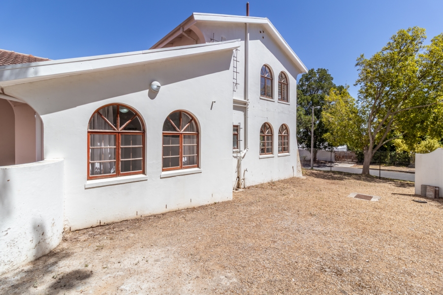 6 Bedroom Property for Sale in Brandwacht Western Cape